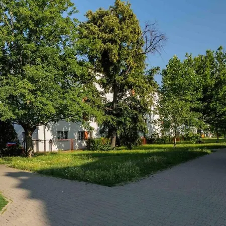Green Oasis Praga Poludnie Warschau